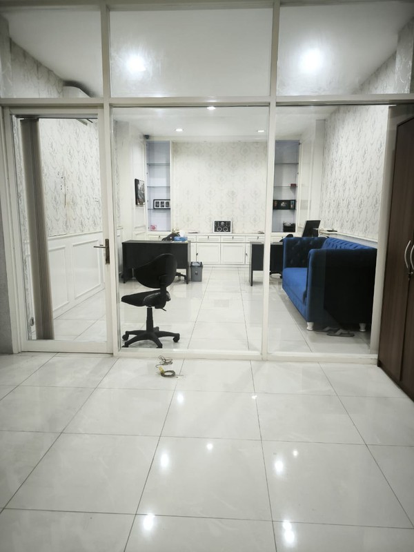 DIJUAL/SEWAKAN CEPAT RUKO 3 LANTAI NOL JALAN RAYA MAYJEND SUNGKONO SURABAYA BARAT