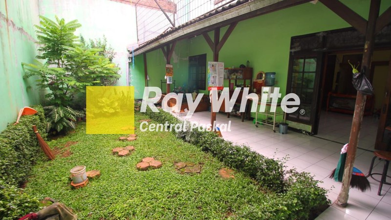 Rumah 2 Lantai di Mainroad Taman Cibaduyut Indah Bandung