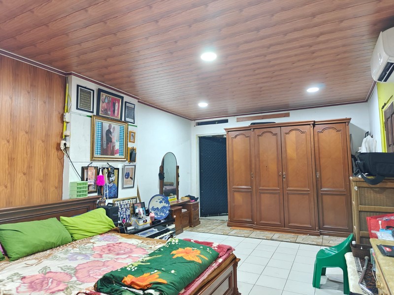 Rumah Depan Fasos dan Masjid di Cikarang Baru, Jababeka - Lokasi Nyaman & Strategis