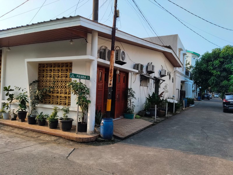 Rumah Depan Fasos dan Masjid di Cikarang Baru, Jababeka - Lokasi Nyaman & Strategis