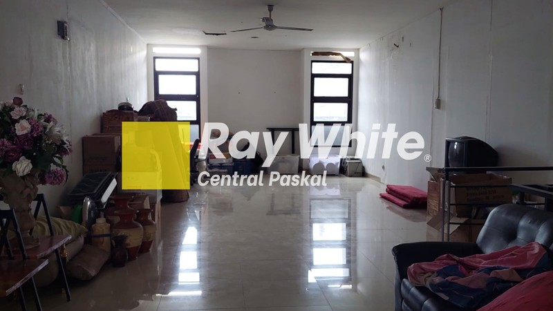 Ruko 2 Lantai di Komplek Batununggal Indah Bandung