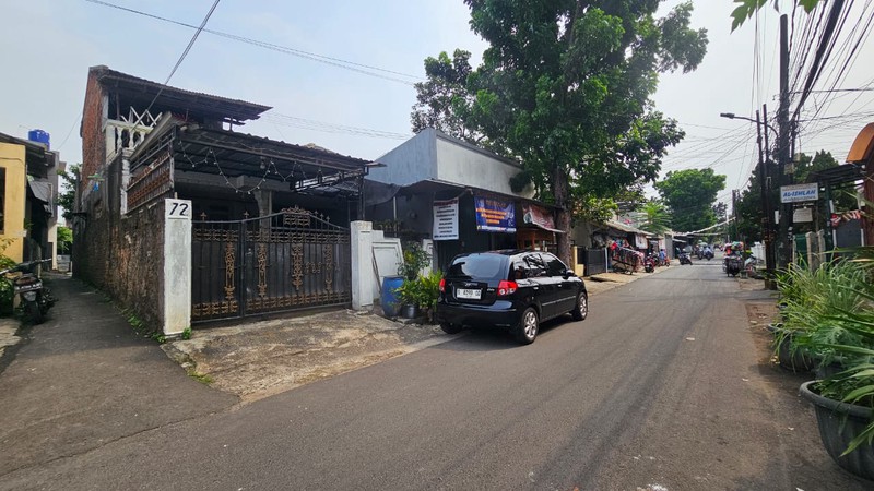 Ulujami pesanggrahan luas 205 jalan utama perumahan cocok untuk usaha