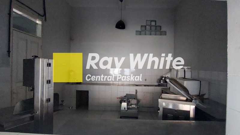 Rumah + Chiller Daging di Kopo Elok Bandung