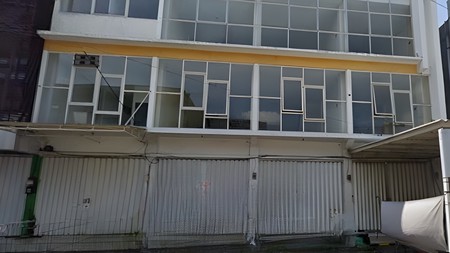 Dijual / Sewa  3 Ruko Jalan Embong Kemiri Surabaya (Samping Jalan Embong Cerme)