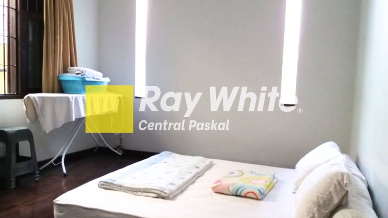 Rumah Apik dan Terawat di Hegarmanah Bandung
