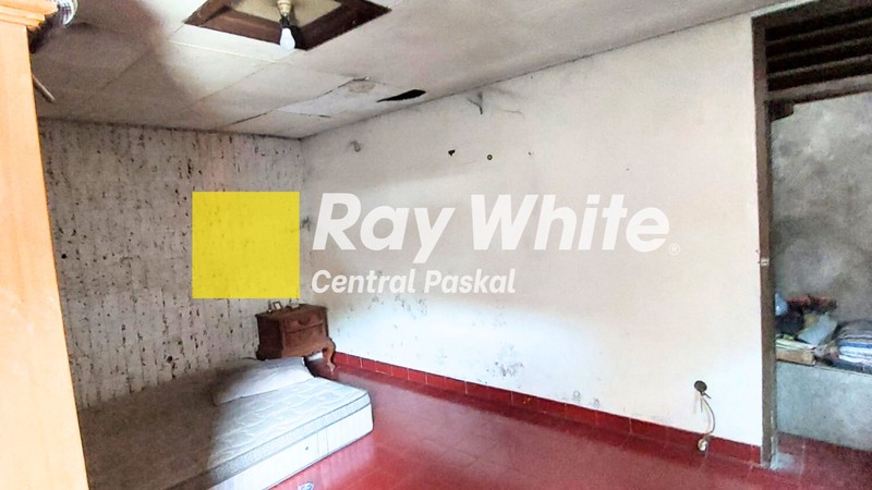 Rumah di Mainroad Cibauyut Raya Kota Bandung