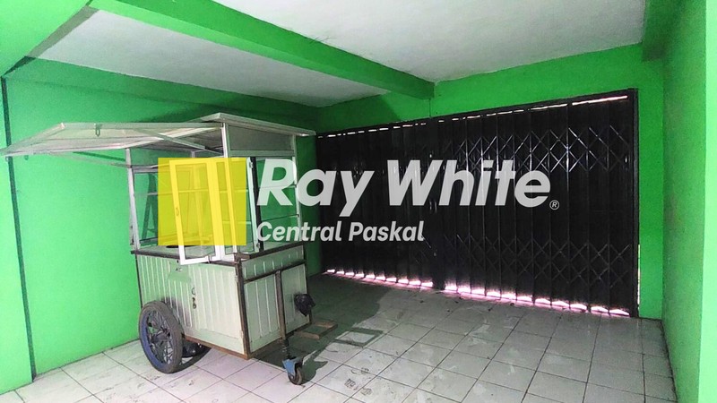 Rumah di Mainroad Cibauyut Raya Kota Bandung