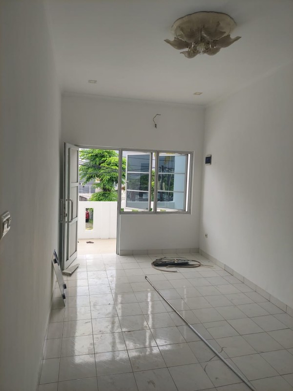 Rumah bagus dengan 24 jam keamanan
