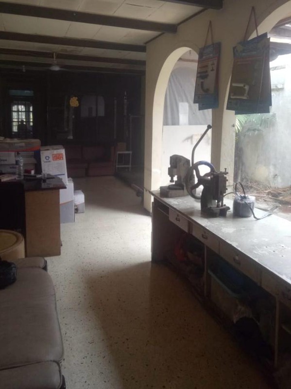 Dijual Rumah Lama di Area Pegangsaan, Menteng - Investasi Menguntungkan Jangka Panjang