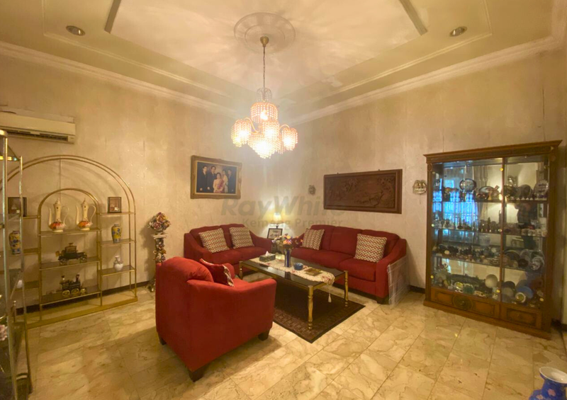 Rumah Megah Luas Strategis di Jalan Bangka Elite Hanya 1,8 Km dari Lippo Mal Kemang