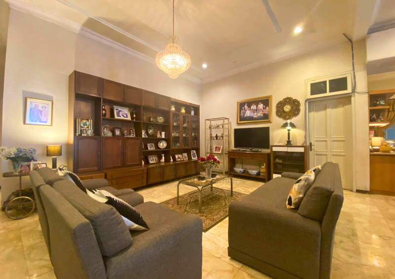 Rumah Megah Luas Strategis di Jalan Bangka Elite Hanya 1,8 Km dari Lippo Mal Kemang