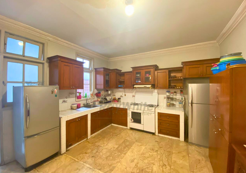 Rumah Megah Luas Strategis di Jalan Bangka Elite Hanya 1,8 Km dari Lippo Mal Kemang