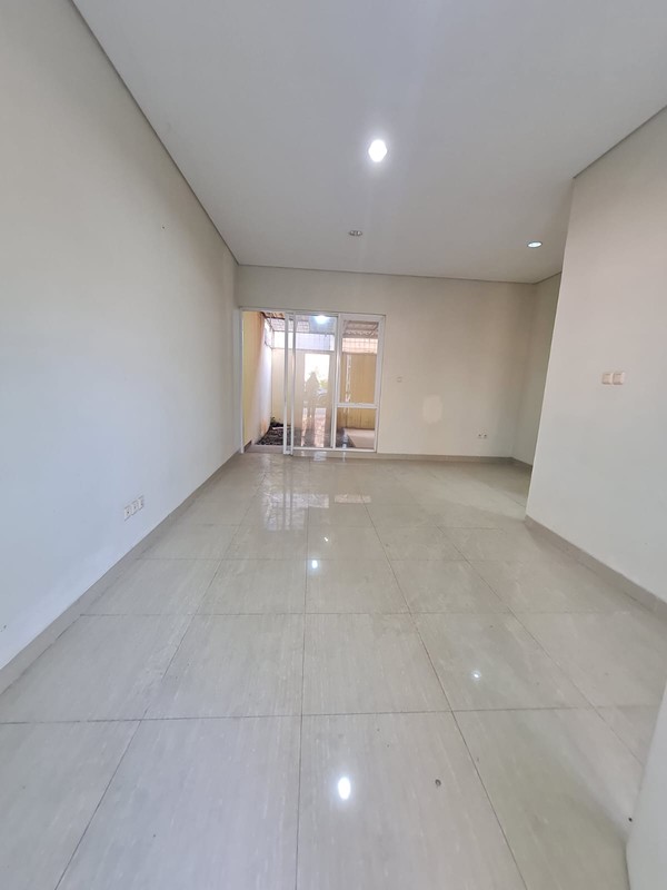 Dijual Rumah Siap Huni di Bukit Dago Lake View, Bogor!