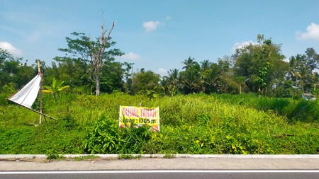 Dijual Tanah 1705 Meter Persegi Cocok Untuk Cluster/Investasi, Umbulmartani, Ngemplak, Sleman