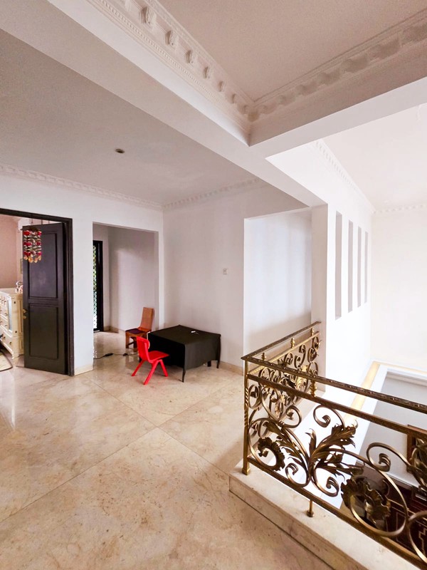 Rumah Furnished ,dalam cluster di Bintaro Jaya 7
