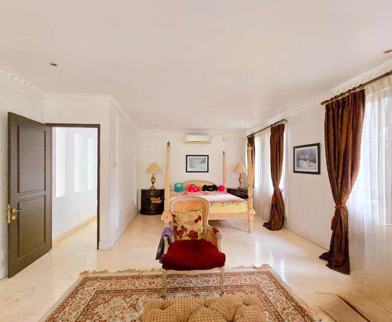 Rumah Furnished ,dalam cluster di Bintaro Jaya 7