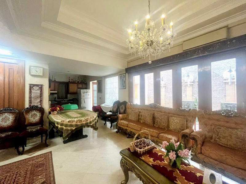 Mansion Mewah 3 Lantai di Sektor 1 Bintaro Jakarta Selatan - Hook, Kolam Renang, SHM, Furnished, Akses Tol 5 Menit