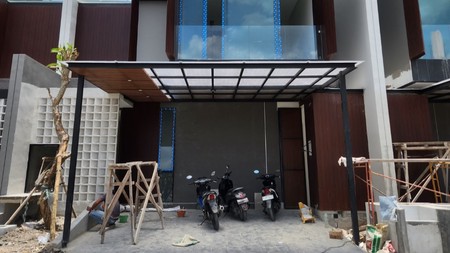 Jual Cepat Rumah Citraland Dempsey Hill Tipe Hazel Deluxe Rooftop Special Unit View Lake / Danau - Siap Huni - Ready Stock Dekat Ruko Galeria.citraland, Citra Berkat, Uc, Ciputra Hospital, Superindo B