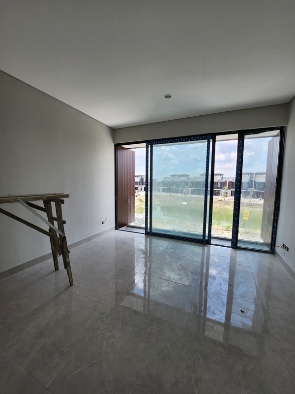 Jual Cepat Rumah Citraland Dempsey Hill Tipe Hazel Deluxe Rooftop Special Unit View Lake / Danau - Siap Huni - Ready Stock Dekat Ruko Galeria.citraland, Citra Berkat, Uc, Ciputra Hospital, Superindo B