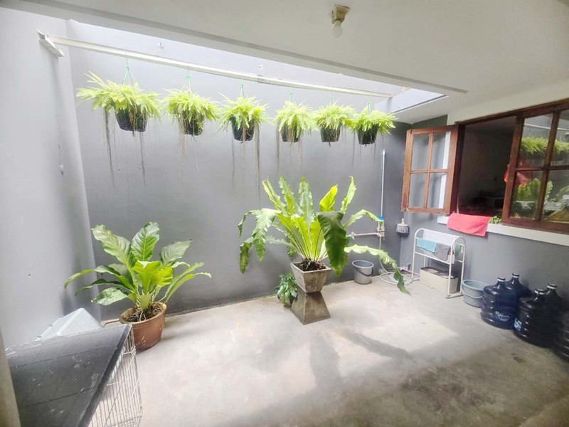 Rumah dalam cluster,bagus, 2lantai di Bintaro Jaya 7