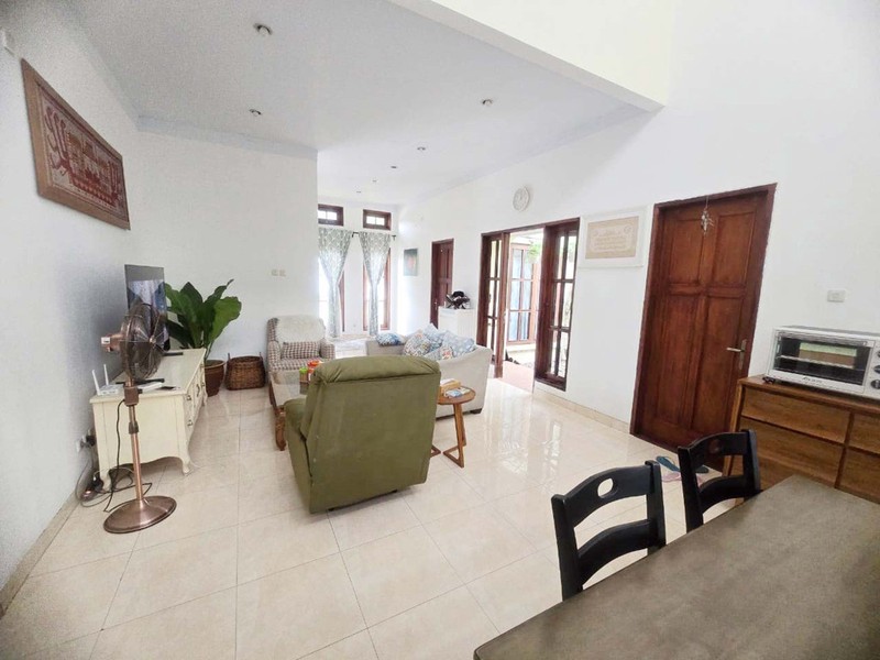 Rumah dalam cluster,bagus, 2lantai di Bintaro Jaya 7