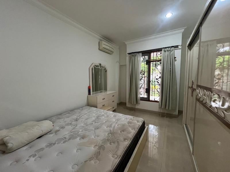 Prime Location house for rent in central kemang jakarta selatan 