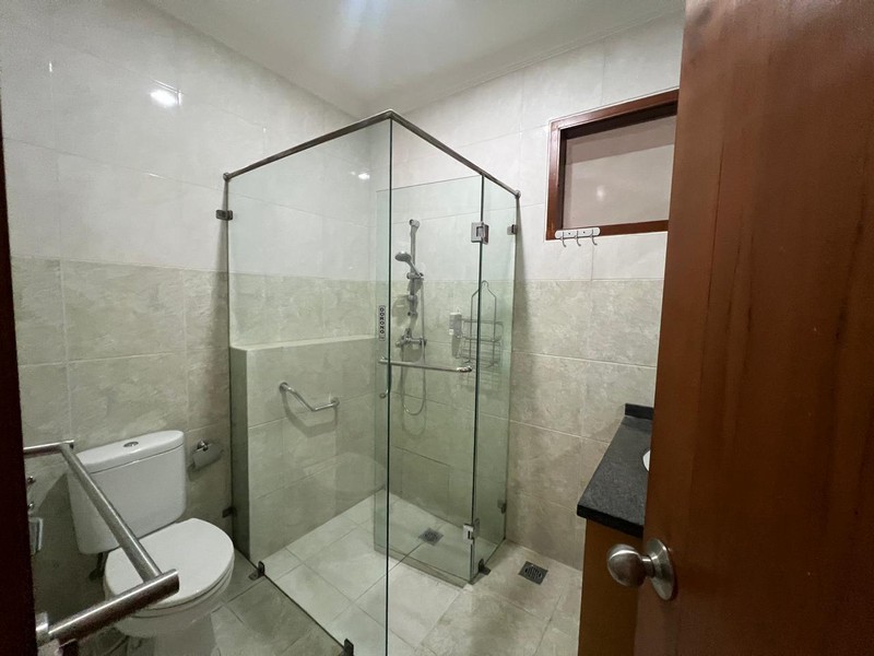 Prime Location house for rent in central kemang jakarta selatan 