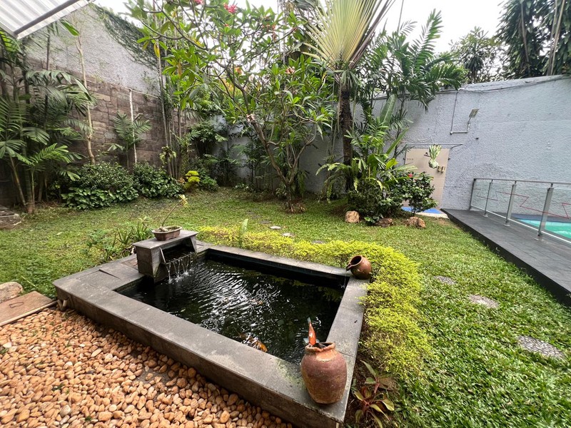Prime Location house for rent in central kemang jakarta selatan 