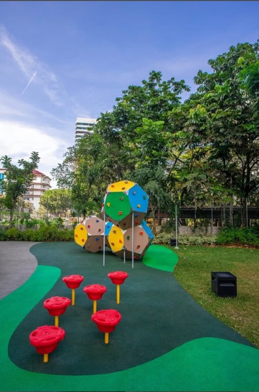 For Rent Penthouse The Stature Jakarta Apartment, 3BR, Luxury, Fully Furnished