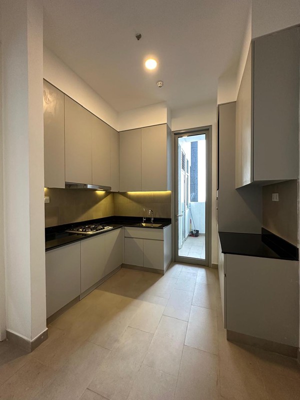 For Rent Penthouse The Stature Jakarta Apartment, 3BR, Luxury, Fully Furnished