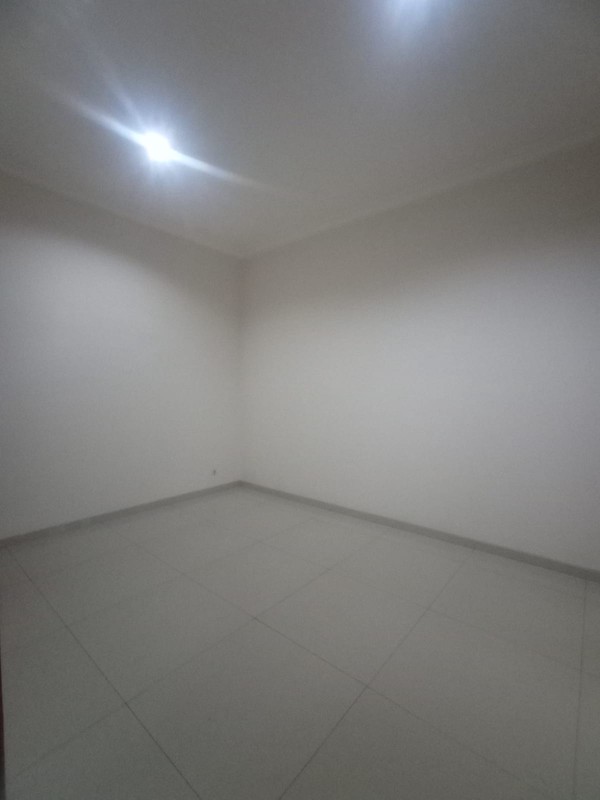 DiJual Rumah Estetik Jl Kapuas,Selangkah ke Dipenegoro n Darmo