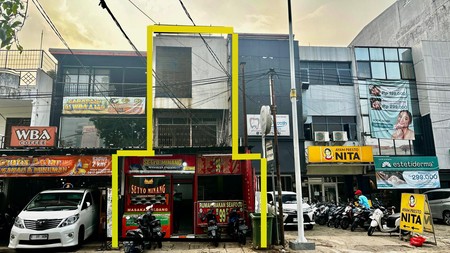 Ruko 3,5 Lantai Di Lokasi Komersial Ramai Tebet Barat, Dekat Ke Jl. MT Haryono Dan Tol Pancoran