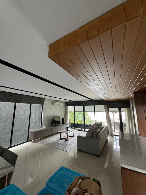Modern minimalist style house for expat family  fully furnish in kemang 