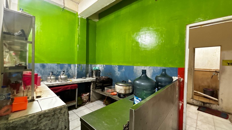 Ruko Hanya Di Lantai 1, Lokasi Komersial Dan Ramai, Di Tebet Barat Jaksel