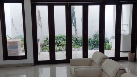 Townhouse Benda Kemang