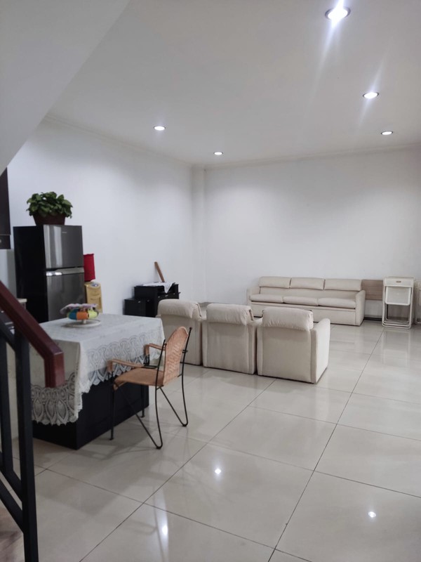 Townhouse Benda Kemang