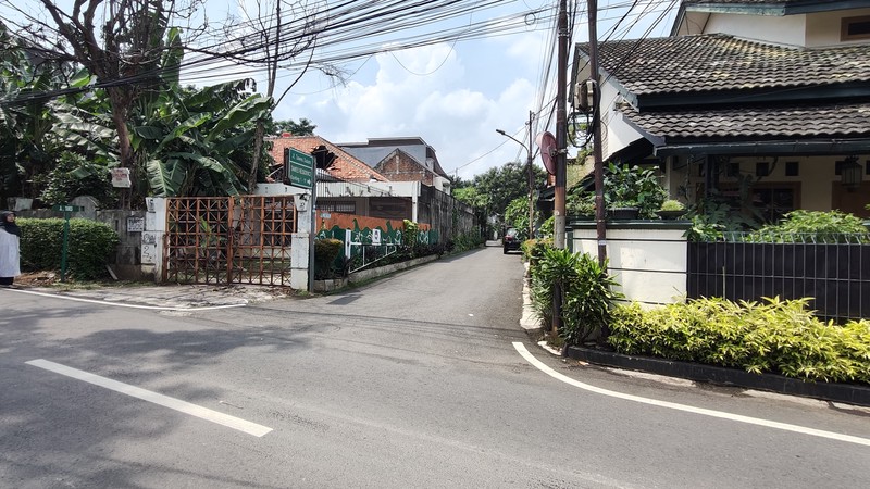 Rumah Hitung Tanah Area Cipete