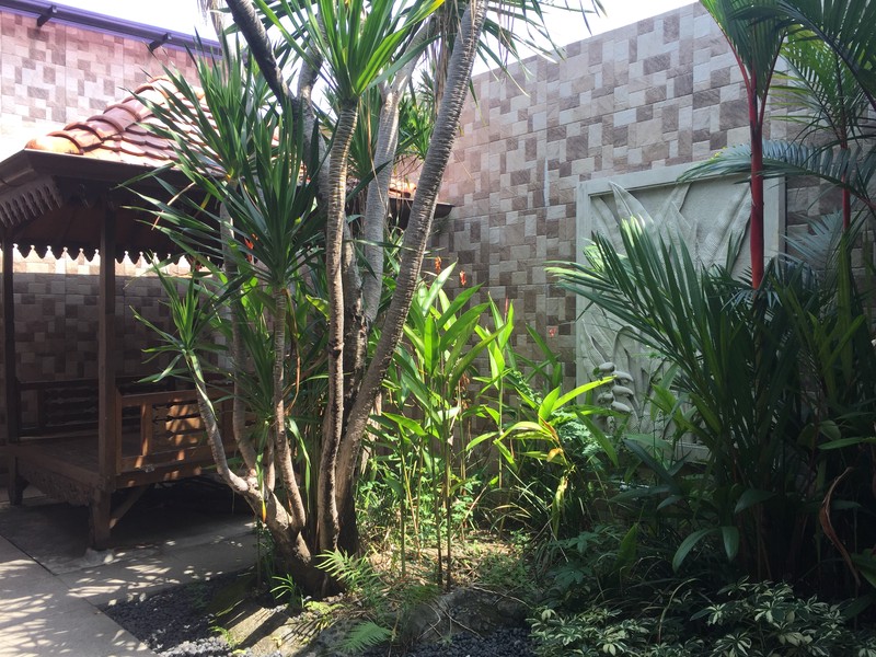 RUANG USAHA  STRATEGIS JL DR SUTOMO, DEKAT SMA STELLA DUCE.