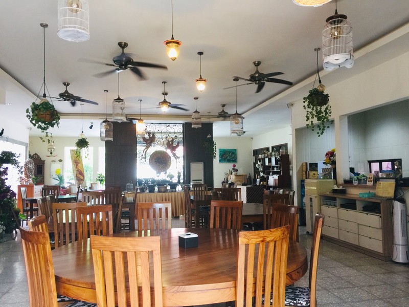 RUANG USAHA  STRATEGIS JL DR SUTOMO, DEKAT SMA STELLA DUCE.