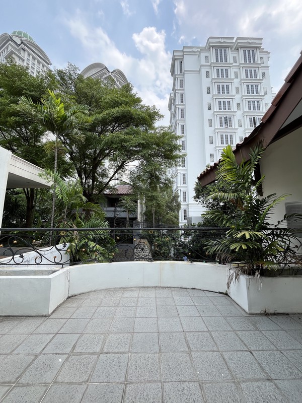 Rumah di Permata Hijau lokas sangat strategis di Jakarta Selatan