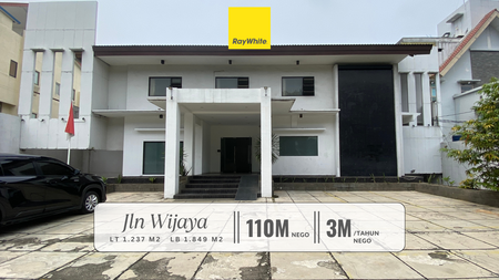 Dijual Cepat! Gedung Kantor Siap Pakai di Jl Wijaya, Kebayoran Baru 