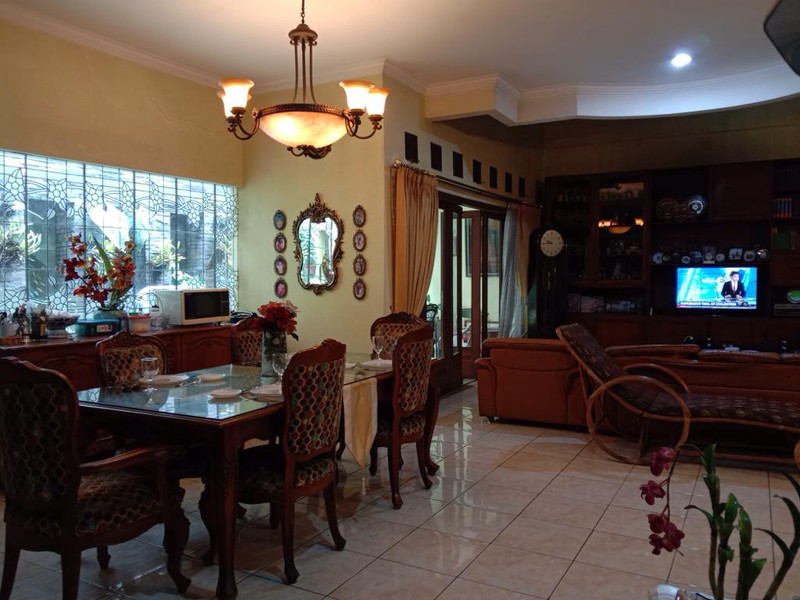 Rumah Usaha Daerah Komersial Buah Batu Mainroad Bandung