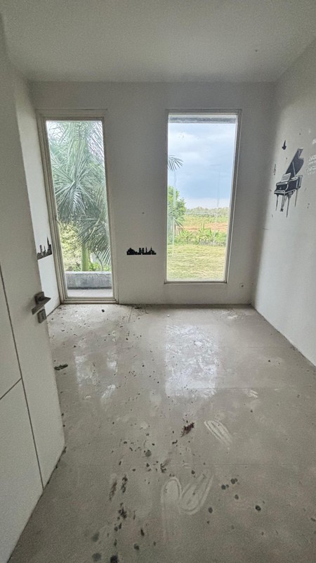 Rumah Dijual di Citraland WaterFront Surabaya Barat