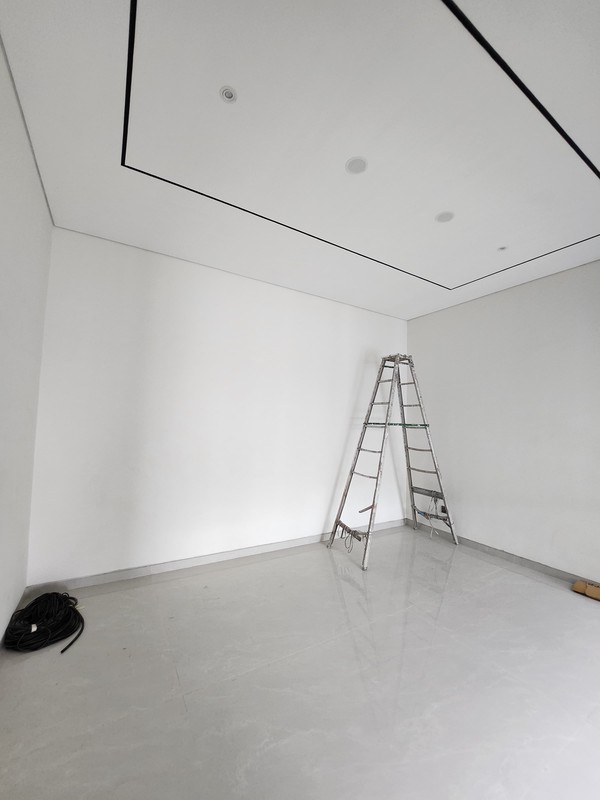 4 Milyar-an Dijual Rumah Baru Woodland Citraland Surabaya New Modern Spesial Row Jalan Boulevard Lebar 4 Mobil Siap Huni Dekat Universitas Ciputra, Hokky Buah, Ciputra Hospital, Pakuwon Mall