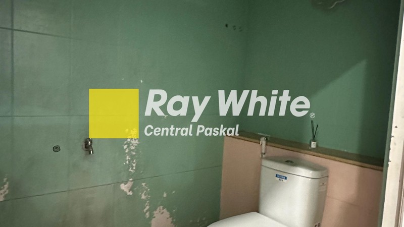 Ruko 3 Lantai Tengah Kota Bandung
