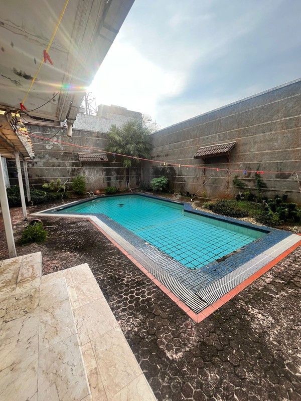 Dijual Rumah di lokasi strategis jl Adhyaksa Raya Lebak Bulus