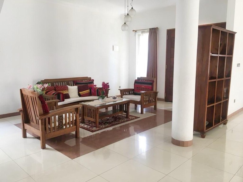 Rumah Bagus Di Pulau Dewa Raya Modernland Cipondoh Tangerang
