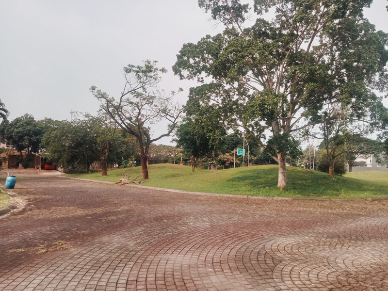 Kavling Siap Bangun Di Telaga Golf Sawangan, Nuansa Bali Depok
