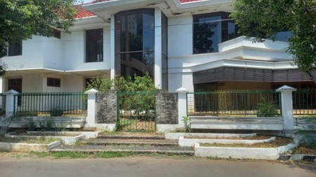 DIJUAL RUMAH MEWAH DI MARGOREJO INDAH