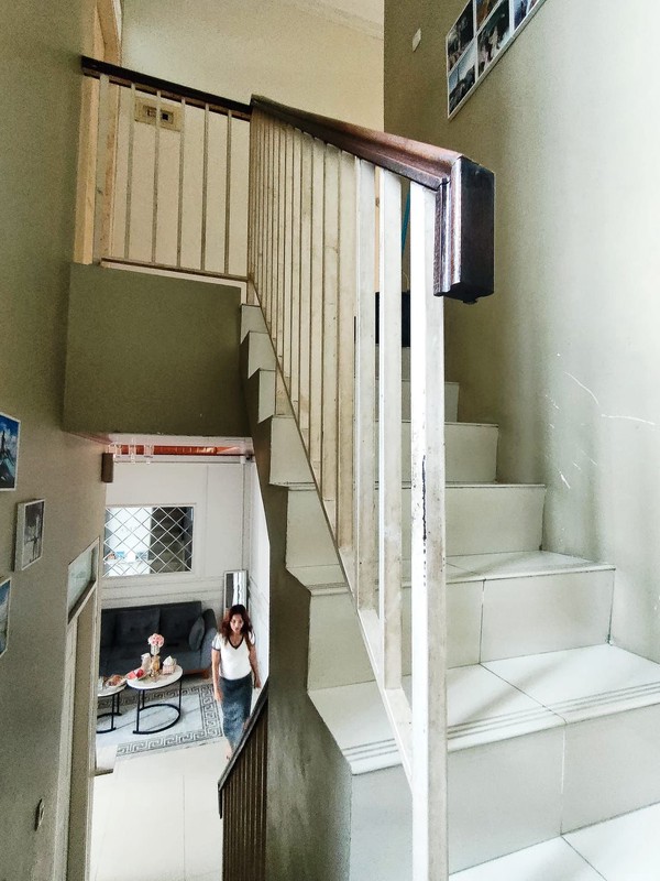 Rumah Minimalis Dalam Perumahan Dekat LRT Cibubur